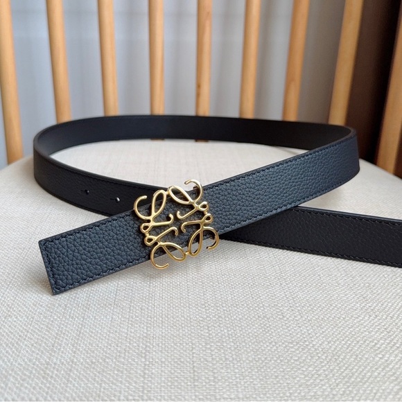 Loewe Black Belt with Gold Accent - Picture 3 of 6